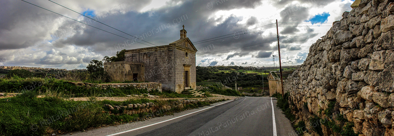 wayside chapel in Fiddien Malta